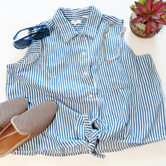 💎NWT Levi's Striped Cotton Denim Tie Top - Picture 7 of 8